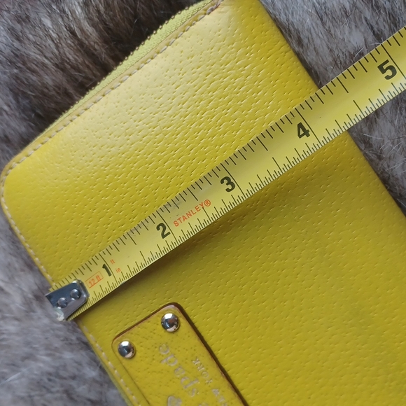 Kate Spade wallet - Picture 15 of 16